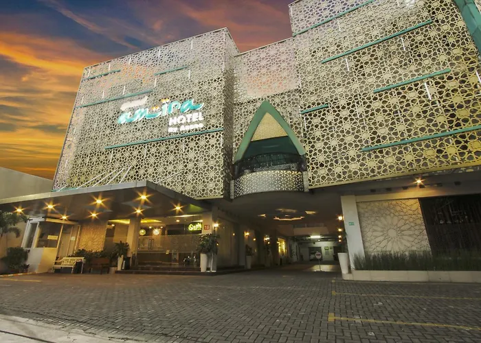 Grand Amira Hotel Solo, Azana Hotels Collection